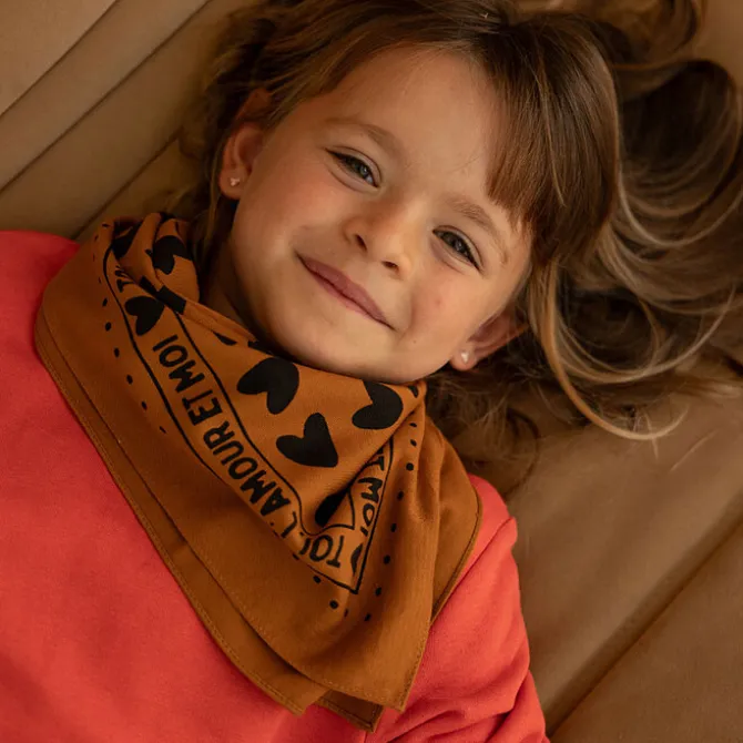 Atelier Wagram Foulard Enfant - Marron Coeurs Noirs