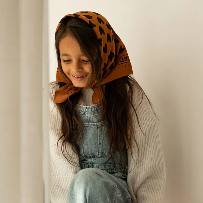 Atelier Wagram Foulard Enfant - Marron Coeurs Noirs