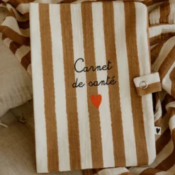 Atelier Wagram Protège-carnet de Santé - Rayures Larges Carnet de Santé