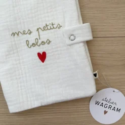 Atelier Wagram Protège-carnet de Santé - Ecru Mes Petits Bobos
