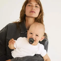 Bibs Lot de 2 Sucettes Rondes Bibs Studio Polka Ivory & Black - 6/18 Mois
