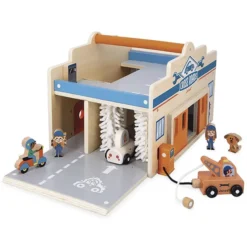 Janod Garage en Bois Ville - Cross Roads