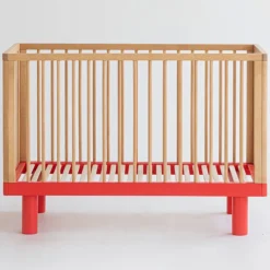 Karl & Fric Lit Bébé Evolutif Nox Bois Naturel et Rouge - 60 x 120 cm