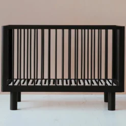 Karl & Fric Lit Bébé Evolutif Nox Noir Satin - 60 x 120 cm