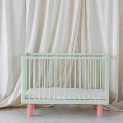 Karl & Fric Lit Bébé Evolutif Nox Pistache et Rose - 60 x 120 cm