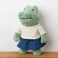 Les Petites Choses Peluche Lola le Crocodile et sa Tenue