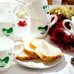 émoi émoi Mug Coeur Vert Sapin - Nounou Super Cool