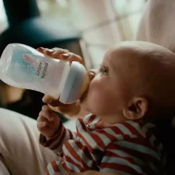 Philips Avent Biberon Natural Response avec valve AirFree - 260 ml