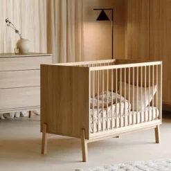 Quax Lit Bébé Réglable Ashi Honey Ash - 120 x 60 cm
