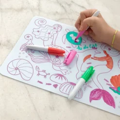 Super Petit Mini Set de Table à Colorier et ses 4 Feutres - Les Sirènes