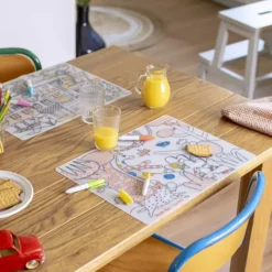 Super Petit Set de Table à Colorier et ses 5 feutres - Les Toupits
