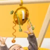 Trixie Baby Jouet Sensoriel à Tirer en Silicone - Mr. Lion