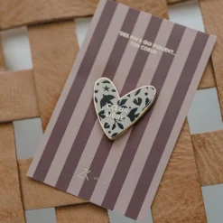 Zakuw Pin's Coeur - Libre